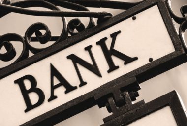 Banks Will Lose More Ground In 2016 to FinTech & Bitcoin
