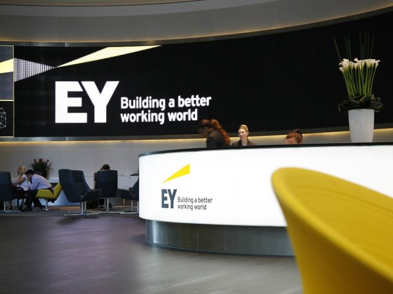Ernst & Young Report: Prepare For Blockchain 'Critical Mass'