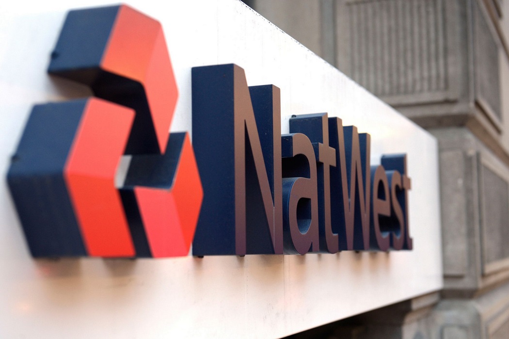 Natwest Warns of Sub-Zero Rates, Savings NOT in Bitcoin at Risk