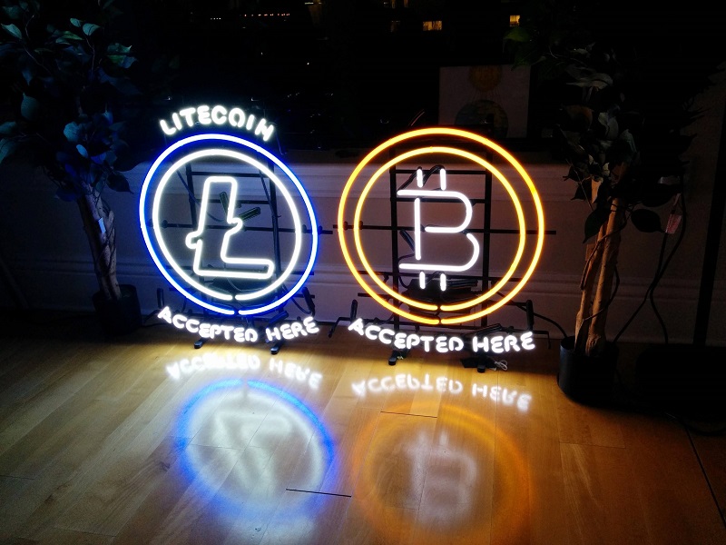 Bitcoin.com Podcast: Charles Lee, Litecoin Creator
