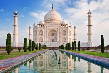 India Cracks Down on Illegal Bitcoin Activities while Considering Regulations