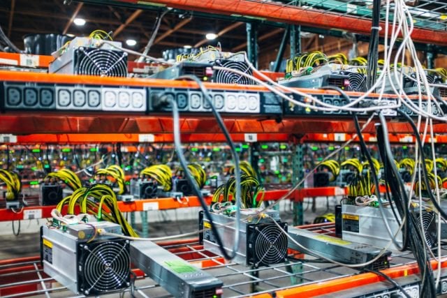 Bitcoin.com's Mining Services Sees Record Growth Last Quarter