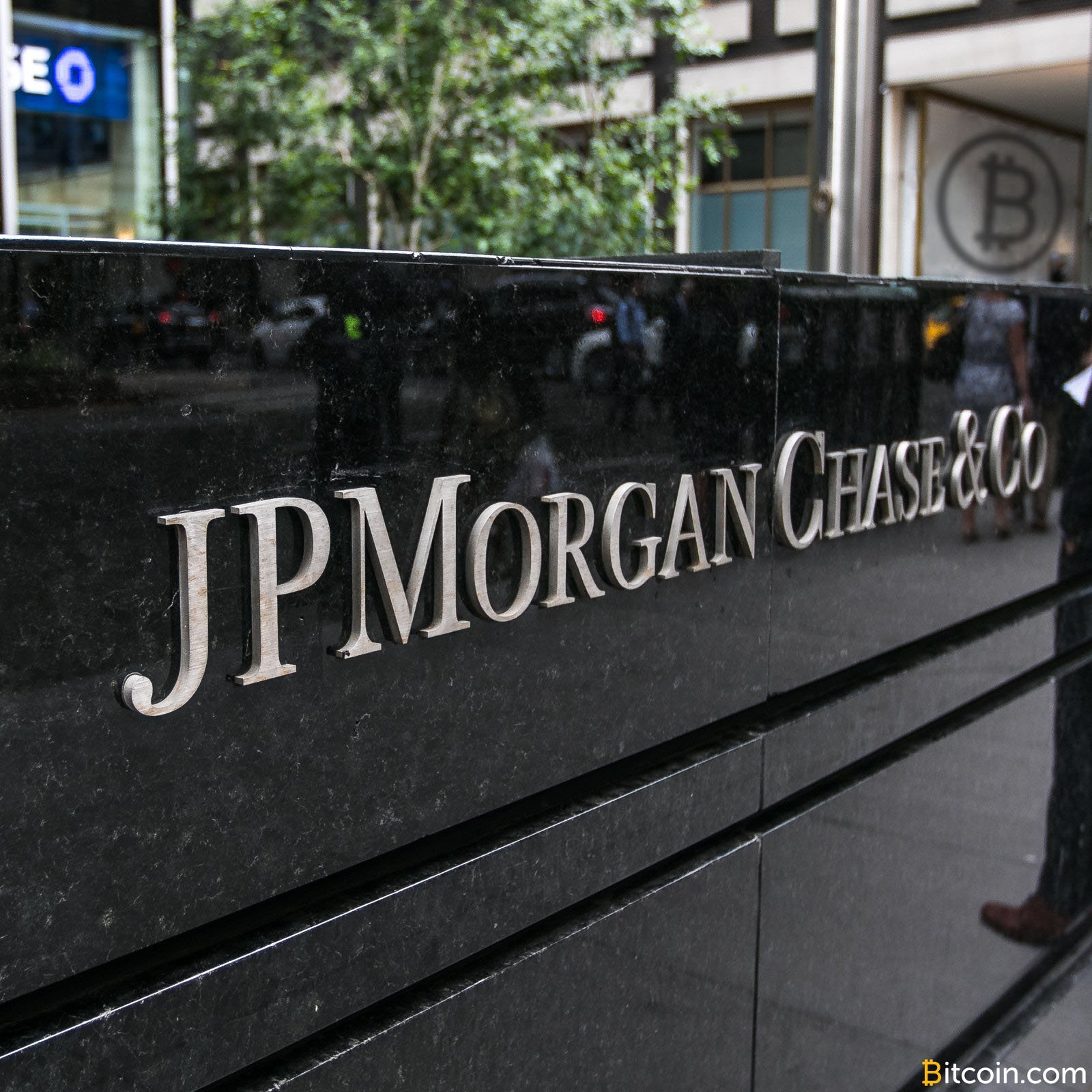 „JPMorgan“: bitkoinas išsilaikys tik kainuodamas 40.000 USD