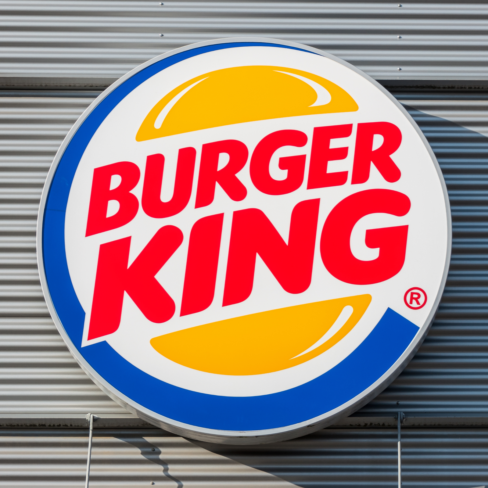 Ооо бургер кинг. Бургер Кинг. Burger King логотип. Бункер Кинг. Логотип бургера Кингара.