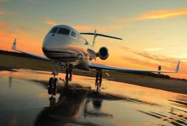 Surf Air Joins the Growing List of Private Airlines Accepting Bitcoin