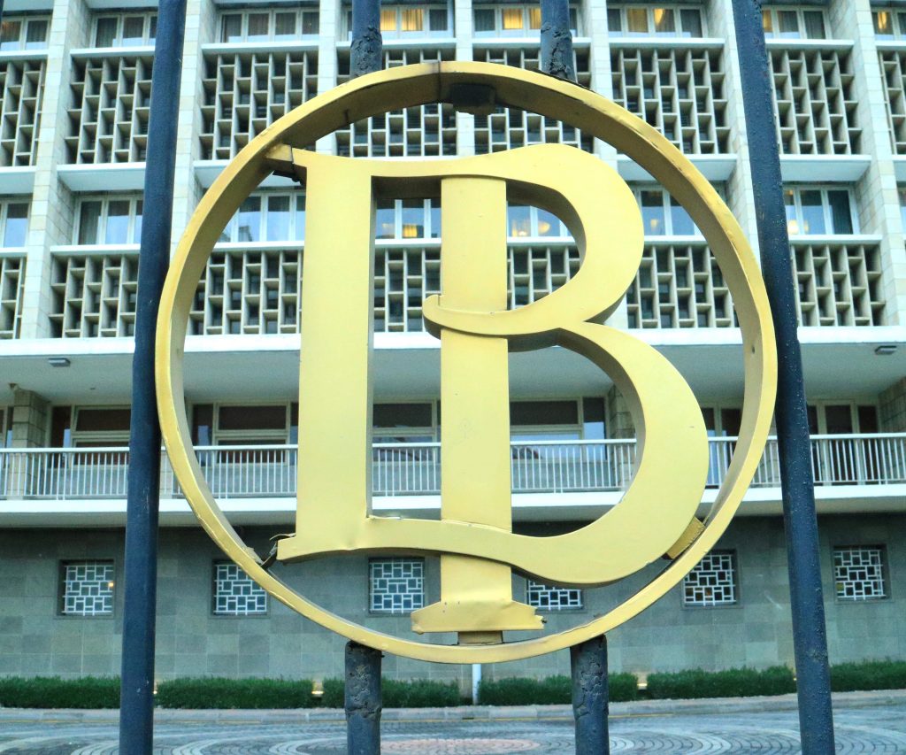 mengapa bank indonezia melarang bitcoin cara menghitung keuntungan trading bitcoin