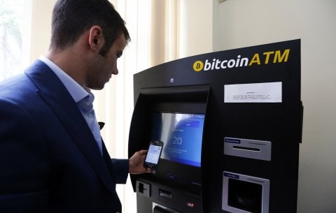 Convenience Stores and Pawn Shops See Foot Traffic from Bitcoin ATMs 