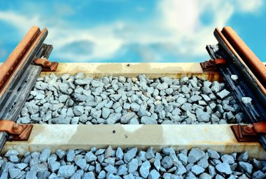 Exchange Problems Mount at Kraken and Coinbase but Bitfinex Reopens Registrations