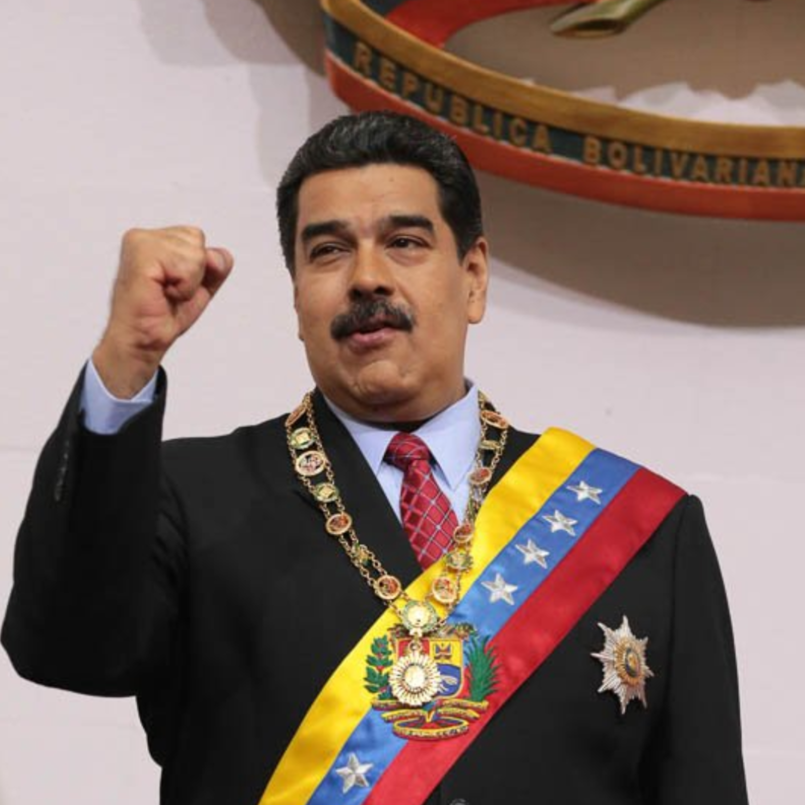 Venezuela Considers Selling Its Oil-Backed Cryptocurrency With a 60% Discount