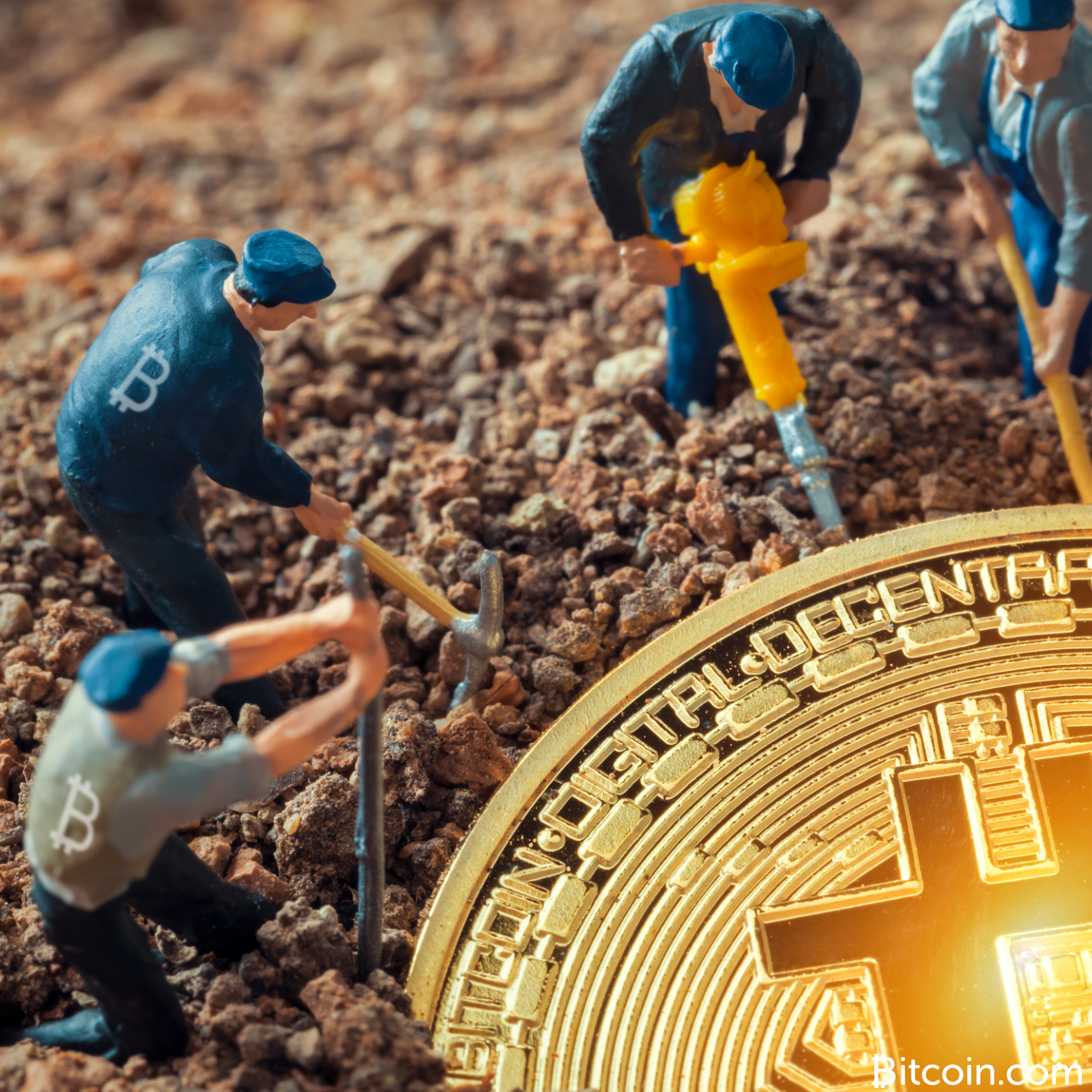Vietnam to Import More Mining Rigs in 3 Weeks This Month Than All of Last Year