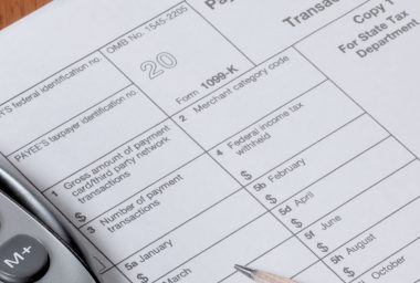 Coinbase Sends American Clients IRS Tax Form 1099-K