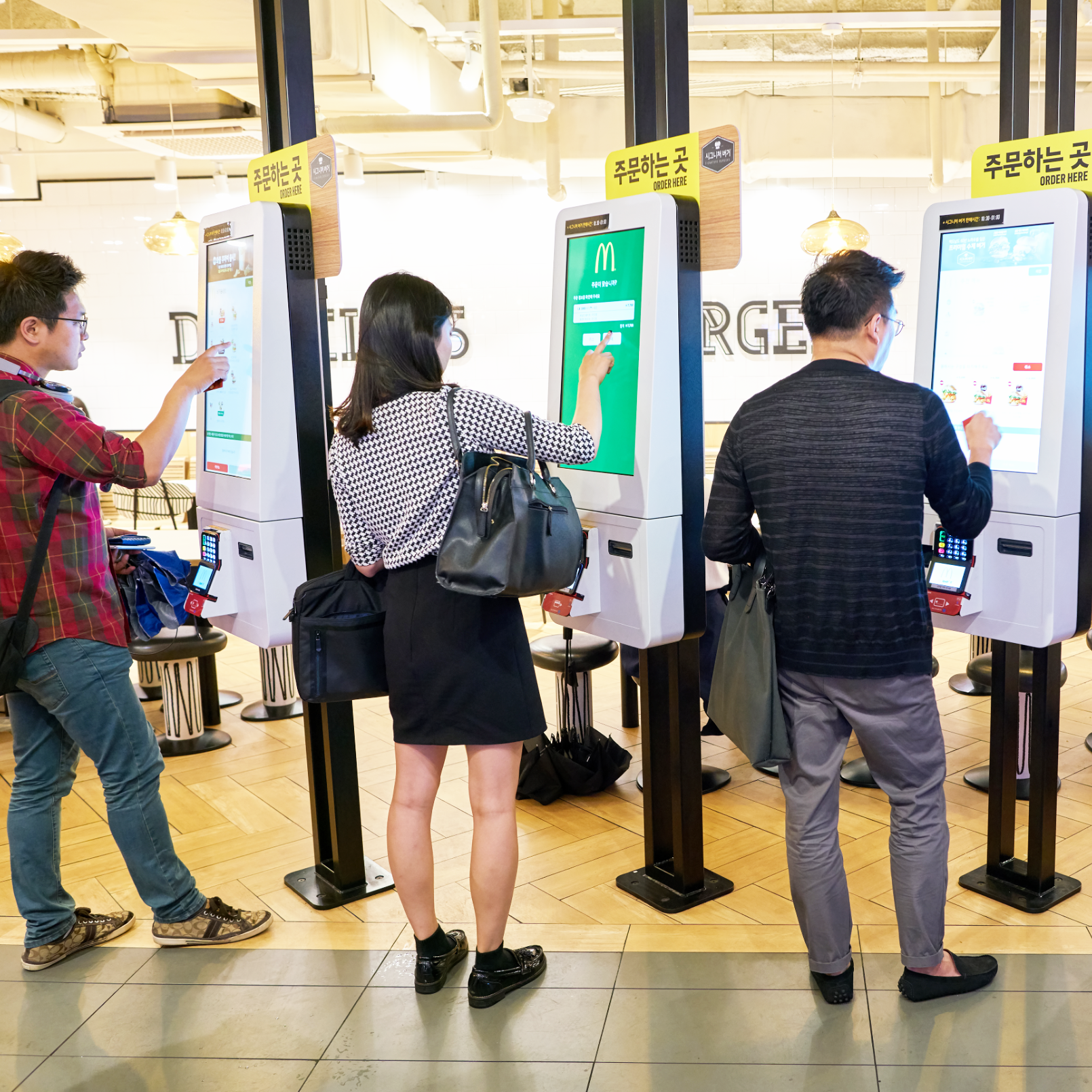 Bithumb Launching Kiosks at Restaurants for Food Orders and Crypto Payments in Korea