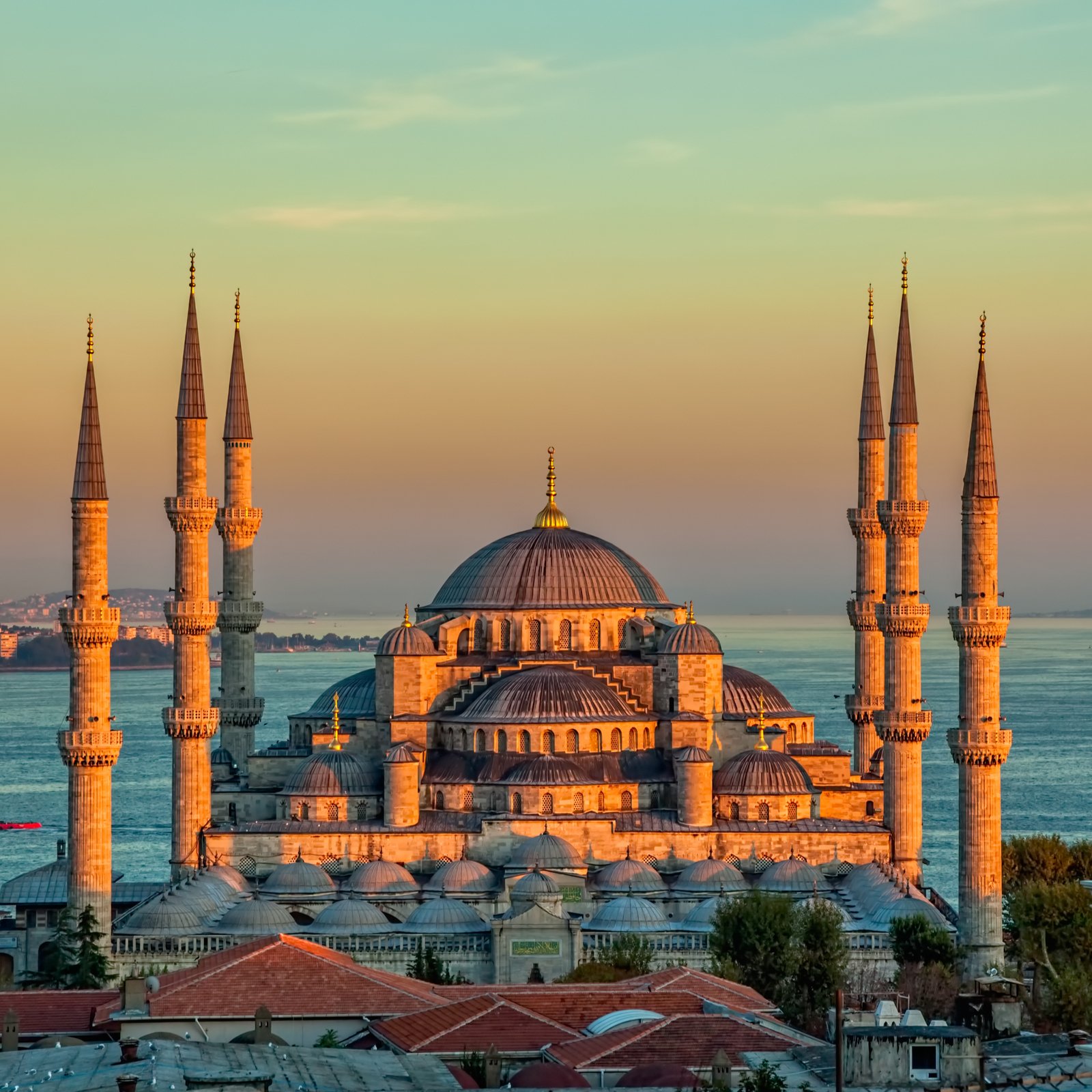 Two Turkish Imams Fired for Allegedly Investing in Bitcoin