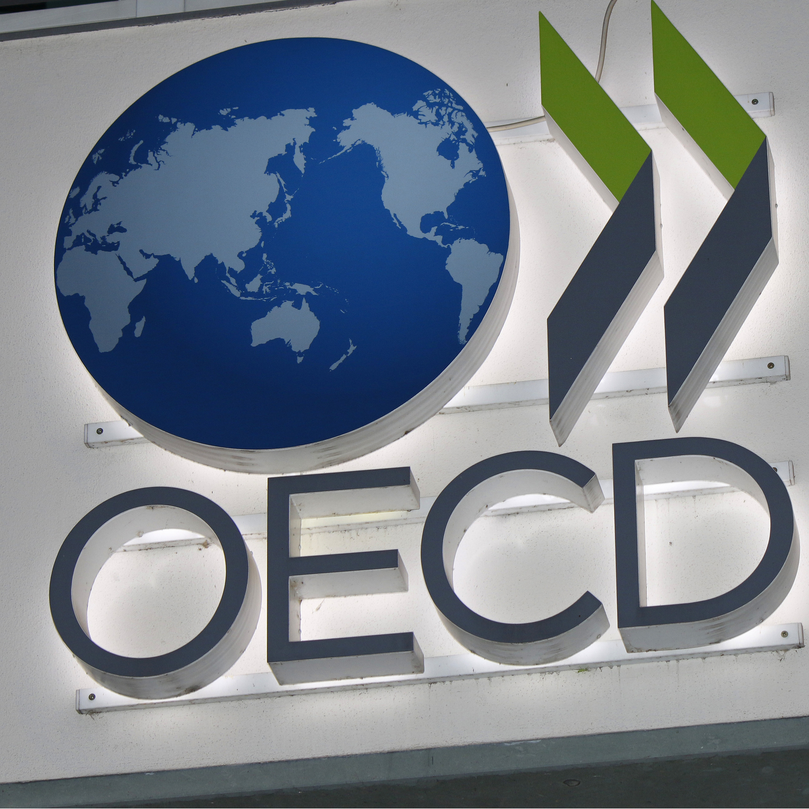 OECD Identifies Crypto and Blockchain as Challenging Tax Transparency