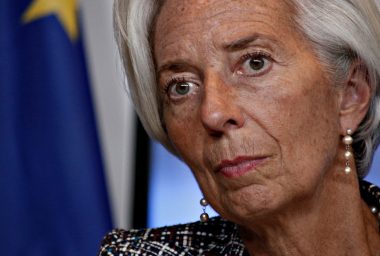 IMF Chief Envisages Large-Scale Shift Towards Cryptocurrencies