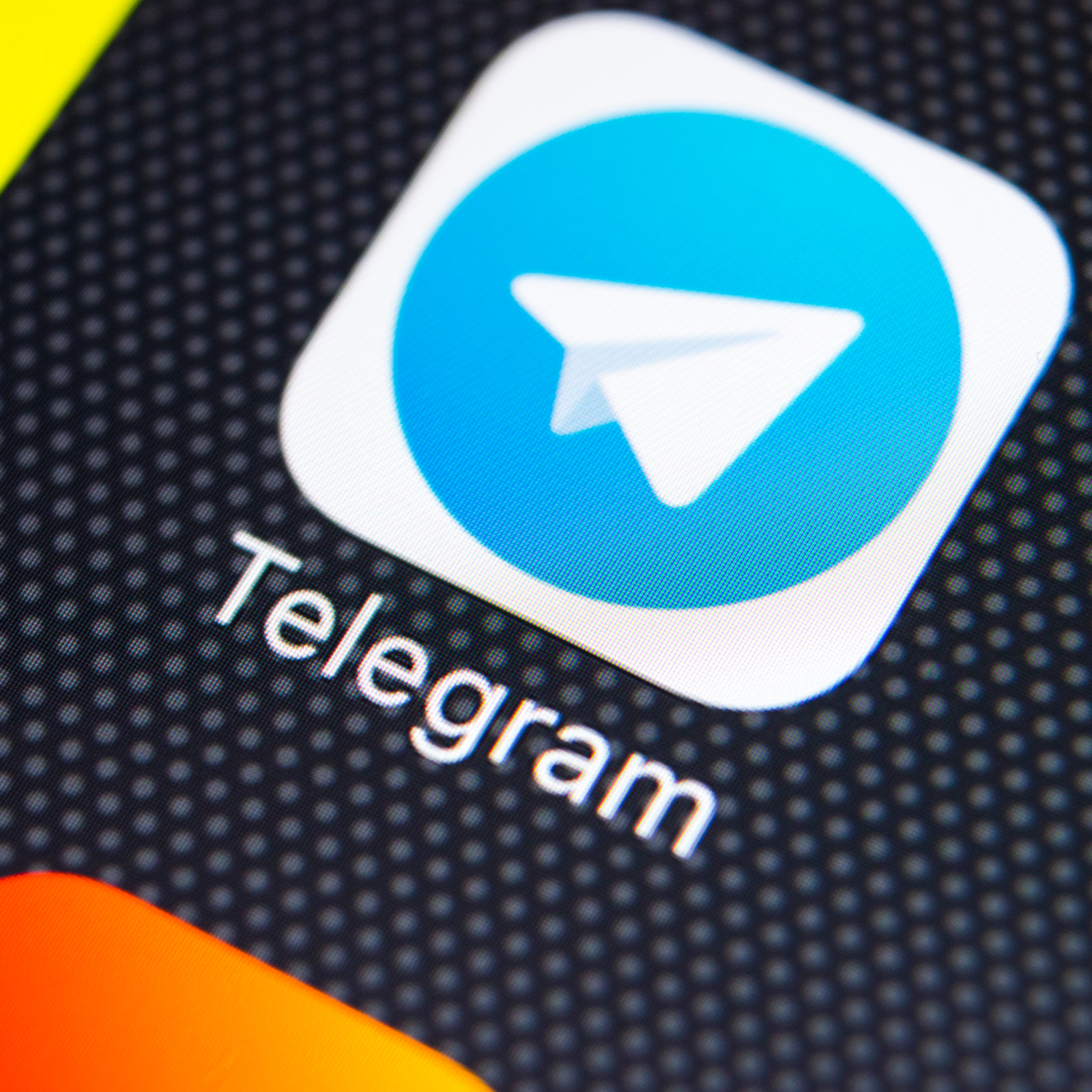 Iranian Official Issue Contradictory Statements Regarding Telegram Ban