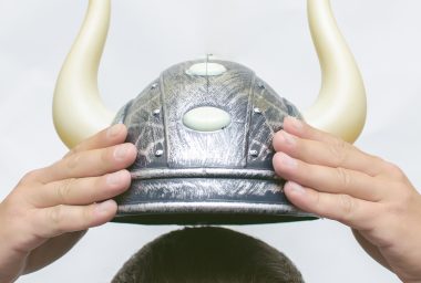 Bitcoin in Brief Thursday: Big Money Wears Big Horns, Claws Are In the Closet