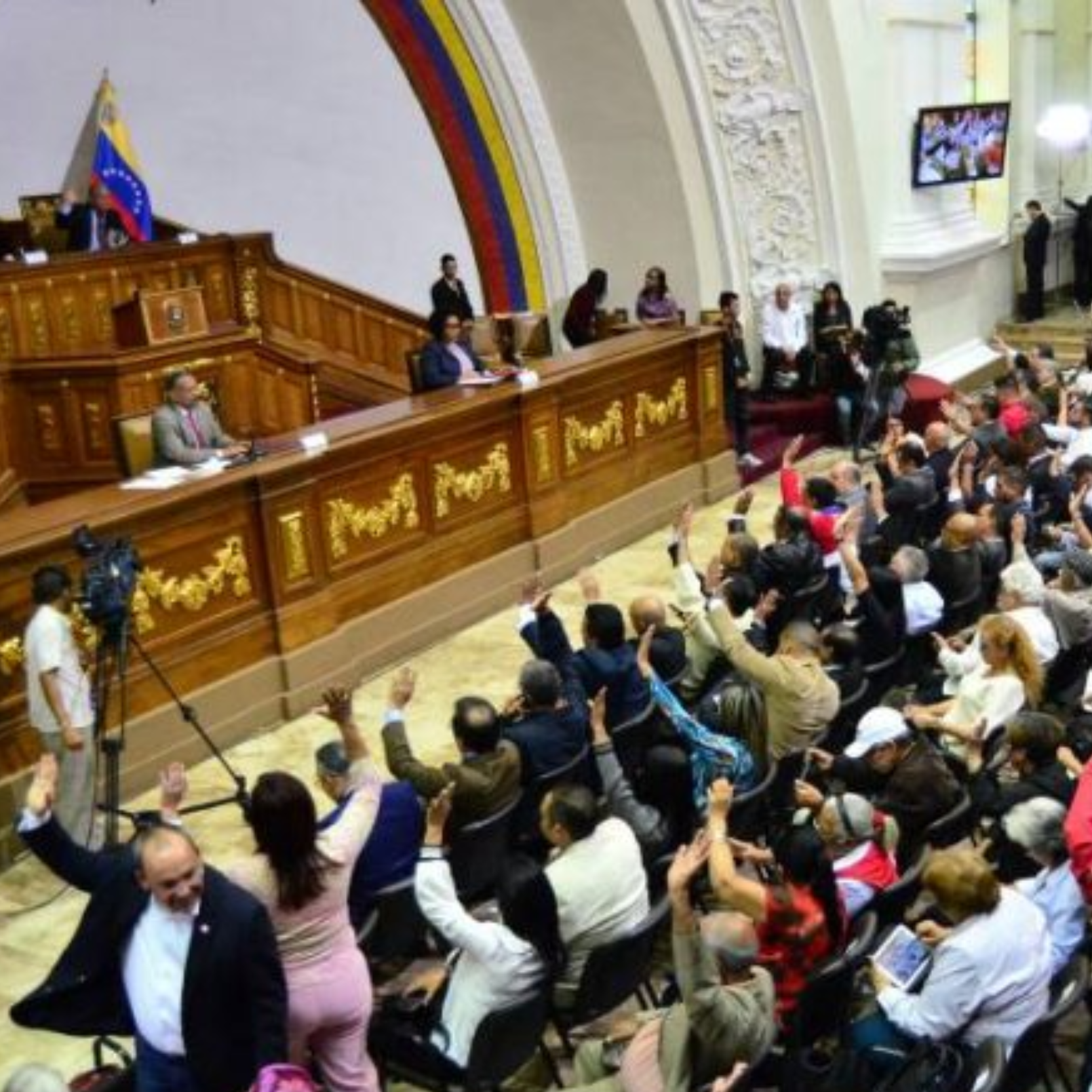 Venezuela Approves Decree on the Use of Cryptocurrencies