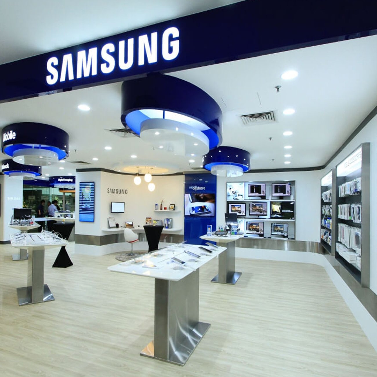 Samsung Stores in the Baltic States Now Accept Cryptocurrencies