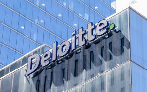 44% of American Executives Think “Blockchain Is Overhyped”, Deloitte Survey Finds