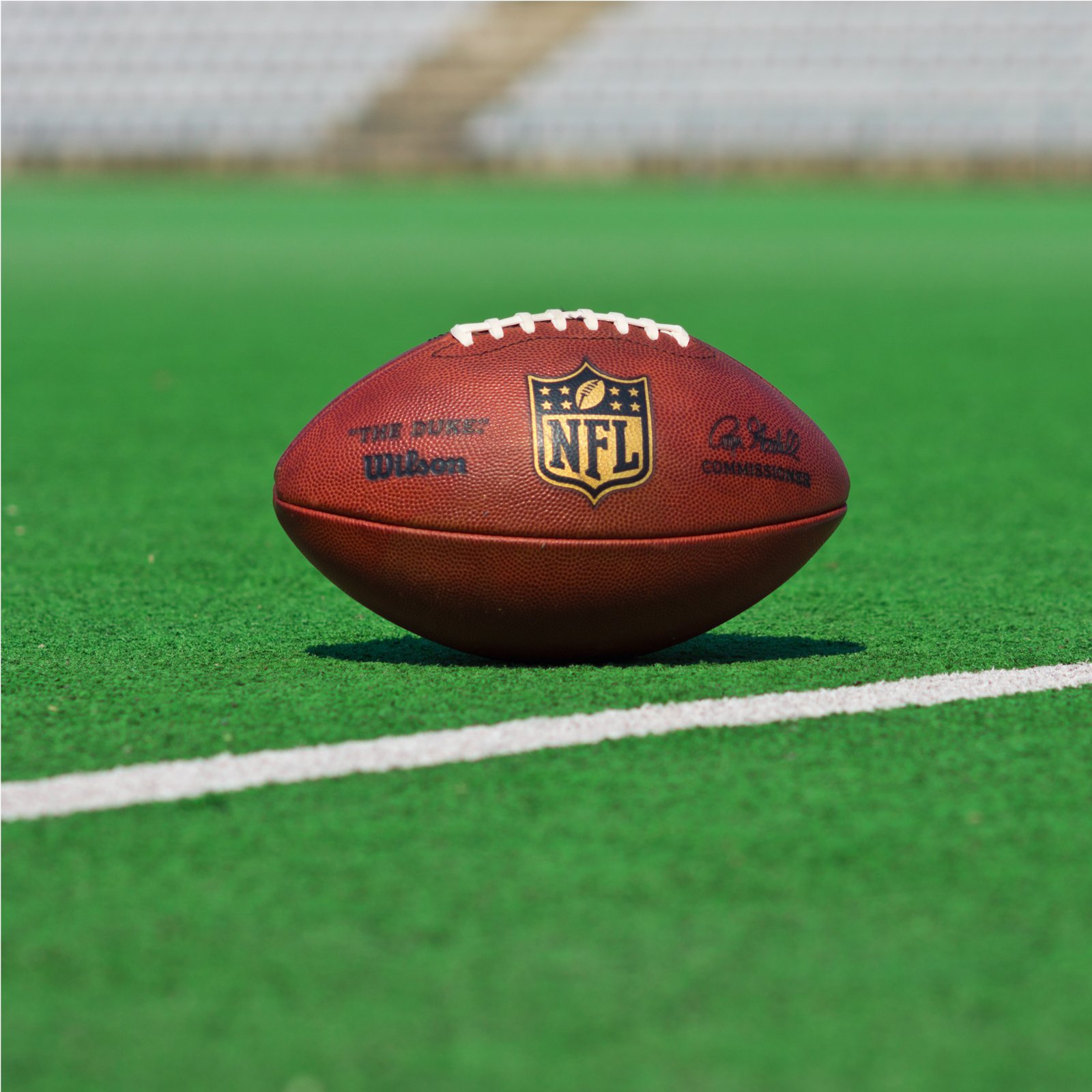 The Daily: NFL Players to Earn Crypto, McDonald's Unveils Maccoin, Bill Clinton at Swell