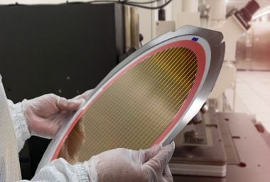 Samsung Begins 7nm Chip Production