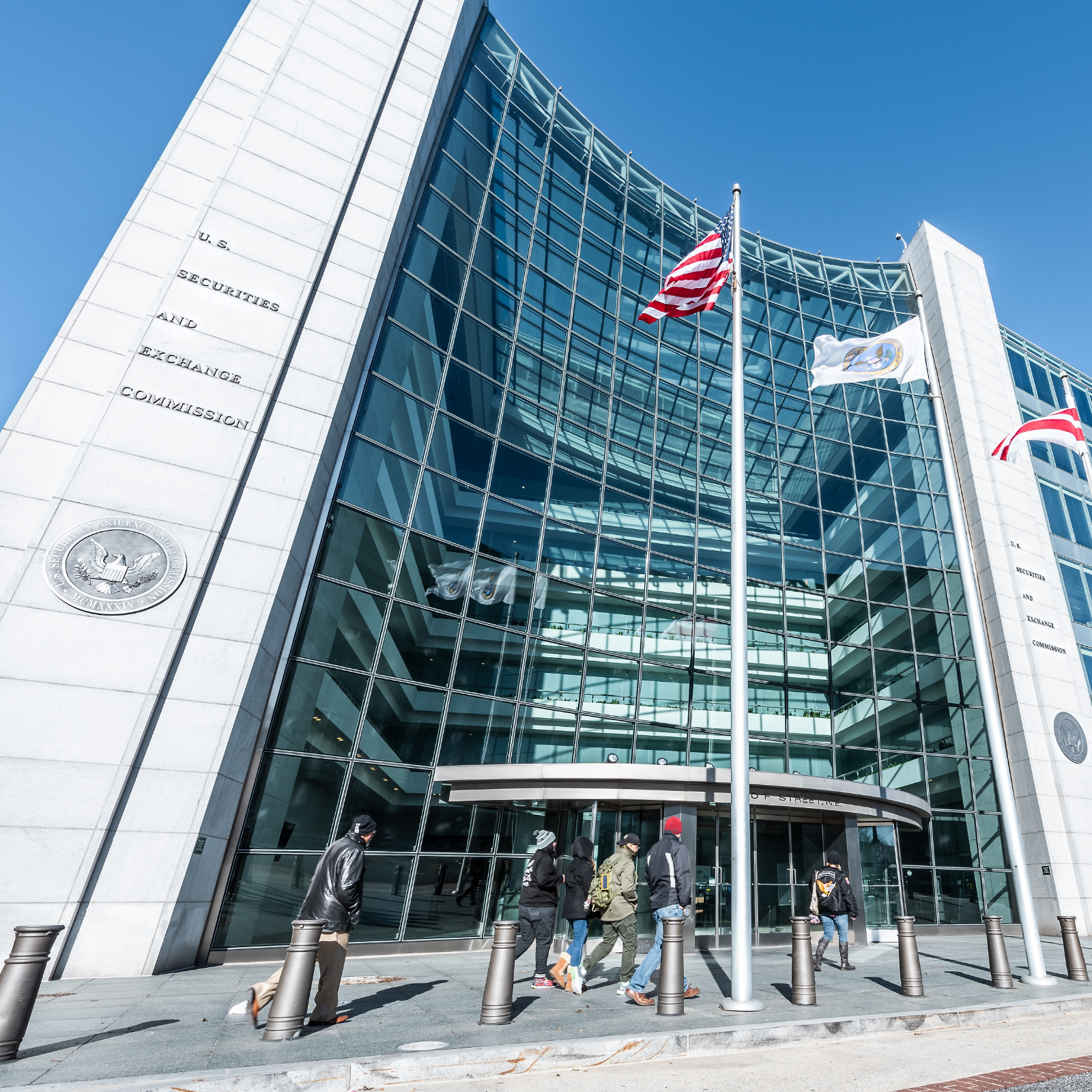 SEC Suspends Trading in Firm Claiming Regulated Cryptocurrency Transactions