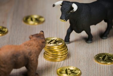 Cryptocurrency Exchanges Delist Dozens of Struggling Altcoins