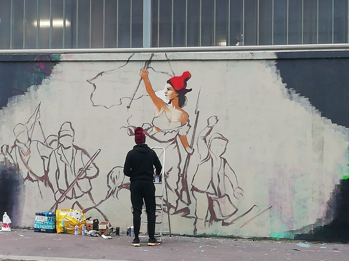 Street Artist Hides $1,000 in BTC Inside a Mural Depicting Paris Protests Street Artist Hides $1,000 in BTC Inside a Mural Depicting Paris Protests