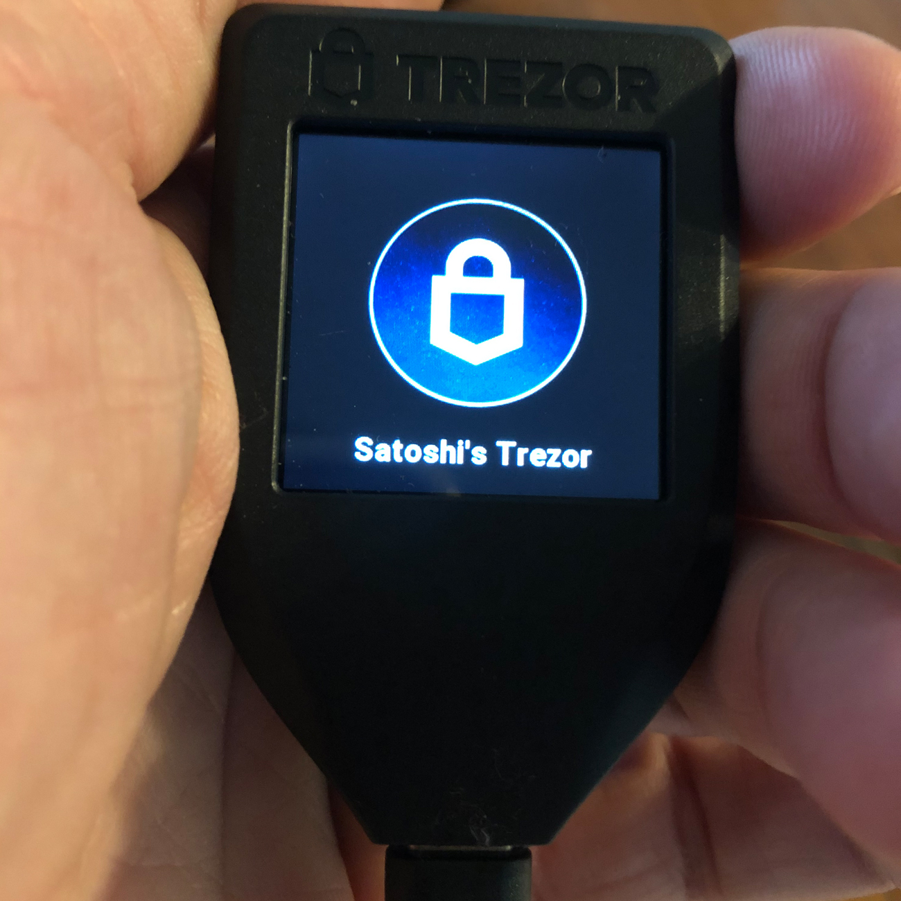 An In-Depth Look at the Trezor Model T Hardware Wallet – Reviews Bitcoin News