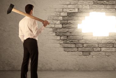 Thai Crypto Exchange Determined to Stay Open After SEC Orders Shutdown