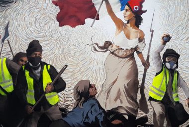 Street Artist Hides $1,000 in BTC Inside a Mural Depicting Paris Protests