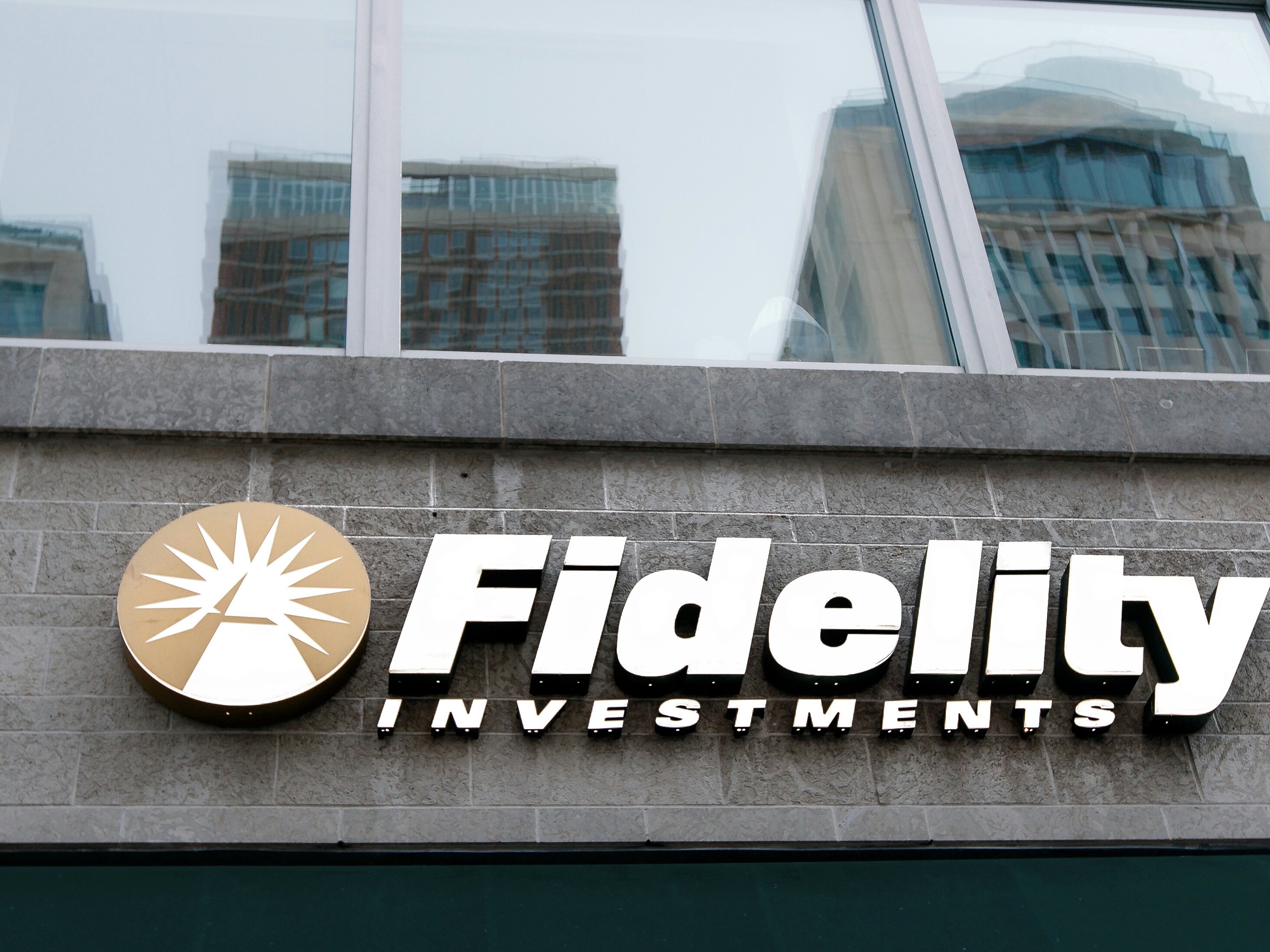 Fidelity's Cryptocurrency Arm Starts Offering Services to Institutional Investors