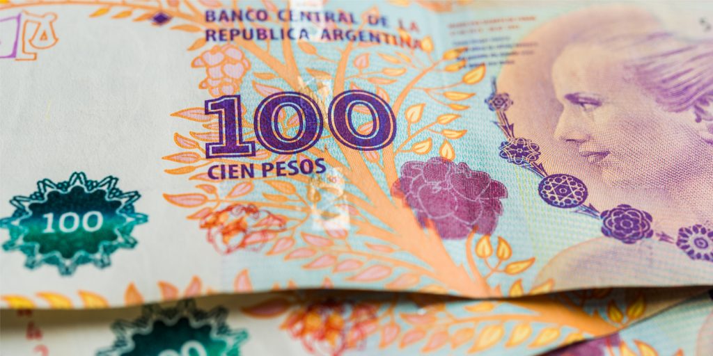 Argentina’s Peso Collapse Shows Governments Shouldn’t Control Money