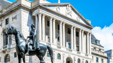 Bank of England Moves Closer to Negative Interest Rates, Surveys Banks' Readiness