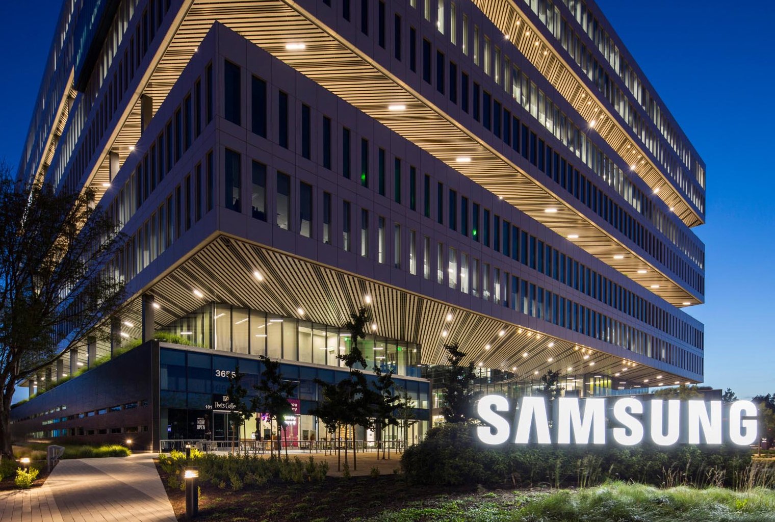 Chipmaking Giant Samsung Reveals a 3nm Semiconductor Prototype