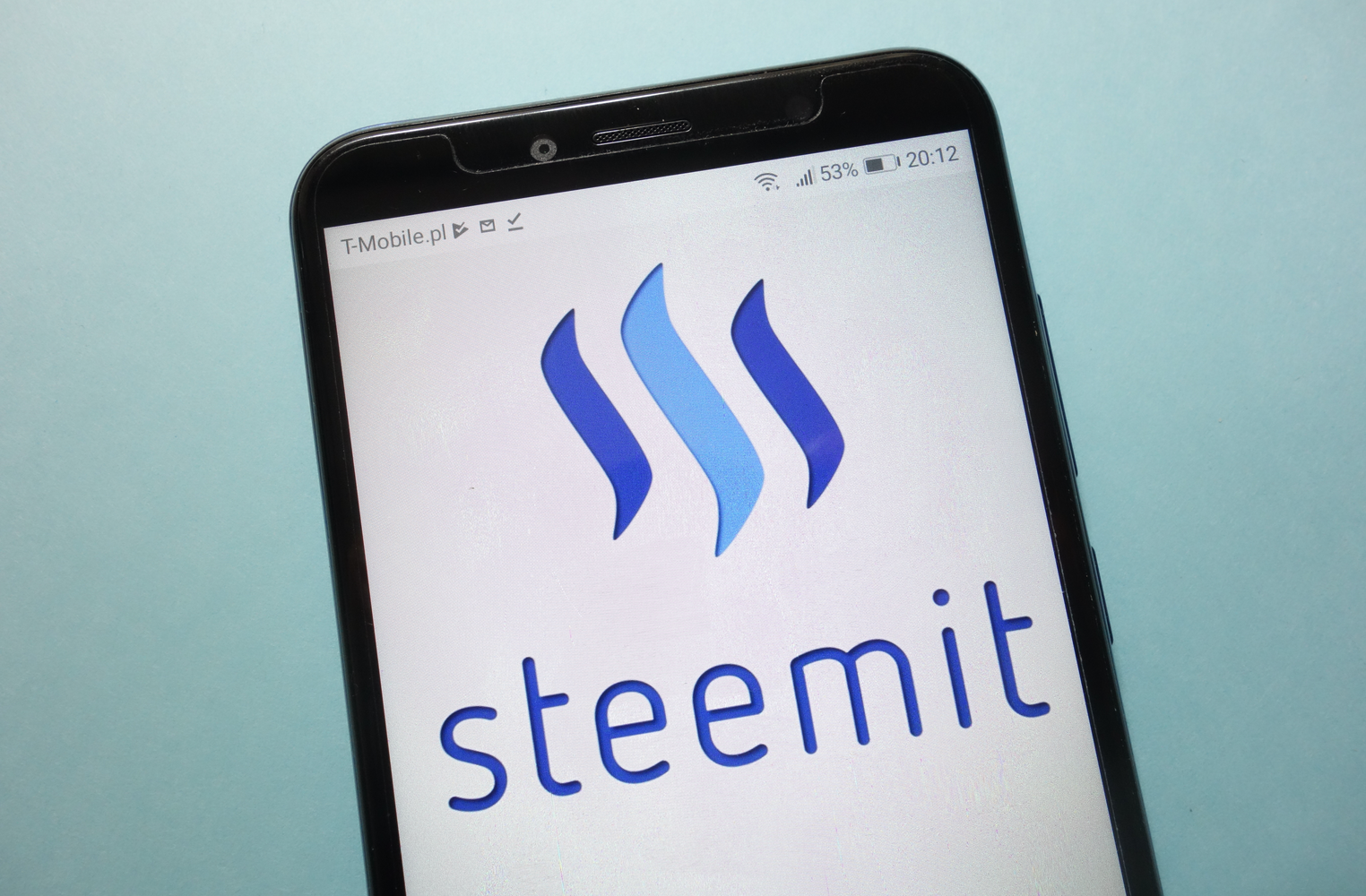 Steemit for Sale: Popular Crypto Blogging Platform Sold by Former CEO to Tron, Community Reacts