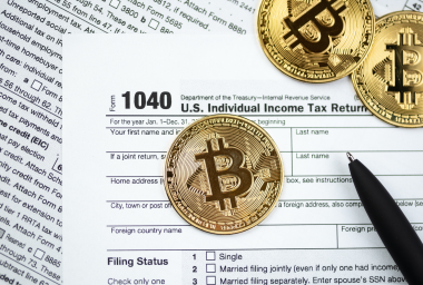 Tax Expert: IRS Crypto Question ‘Unconstitutional,’ Card Points, Flyer Miles Could Be Virtual Currency