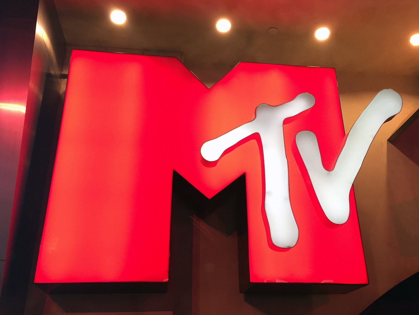 MTV Airs True Life Crime Episode With Crypto Expert, Youtuber, ‘Ya Girl’ Rachel Siegel