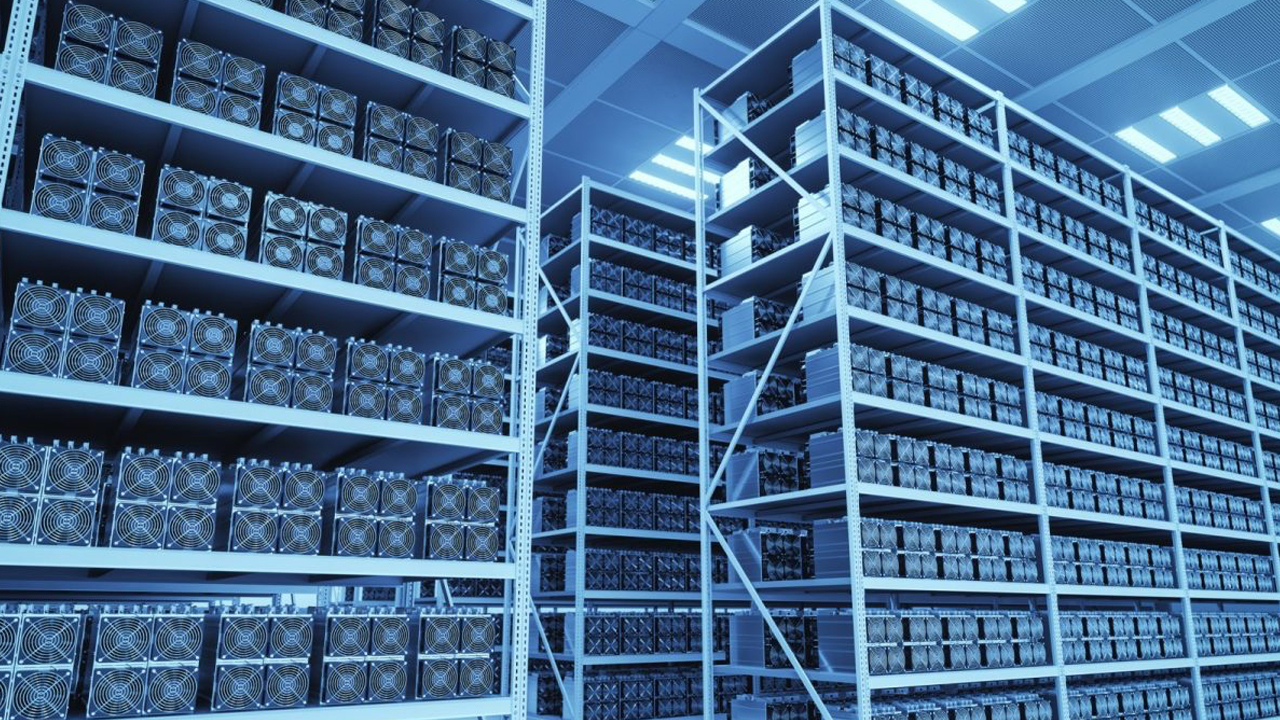 Bitcoin's 5% Drop in Value Puts Pressure on BTC Mining Operations and Older ASIC Rigs