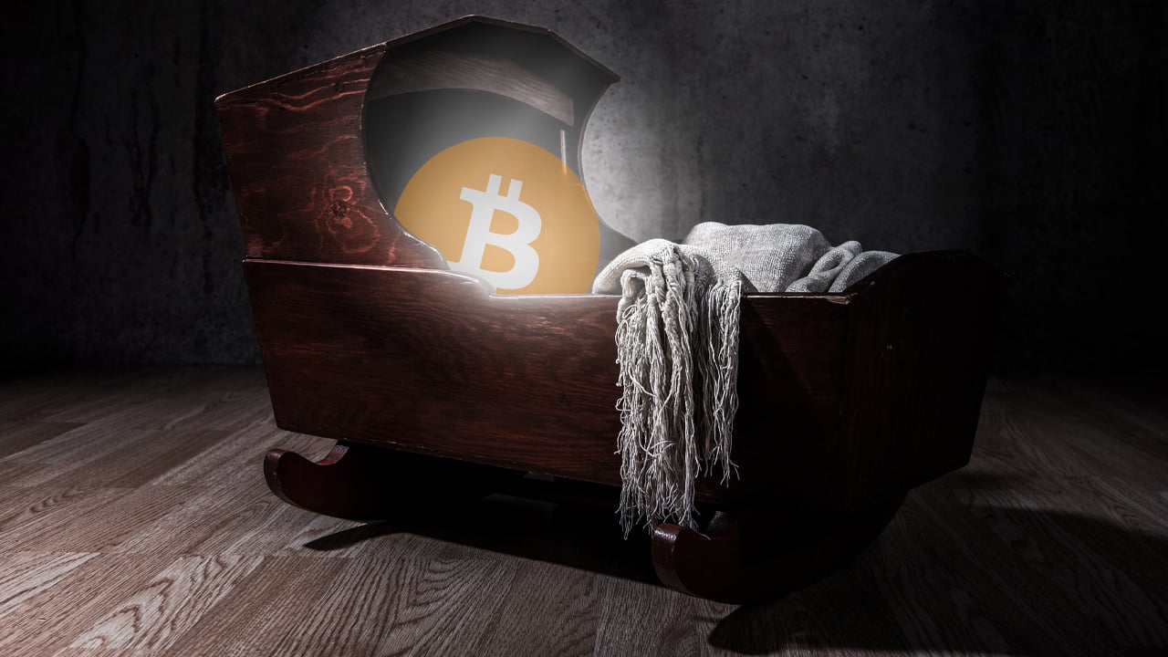 Analysts Claim Bitcoin's 76 Day Stability 'Bullish': Hash Ribbons Cross and 2024 Patterns