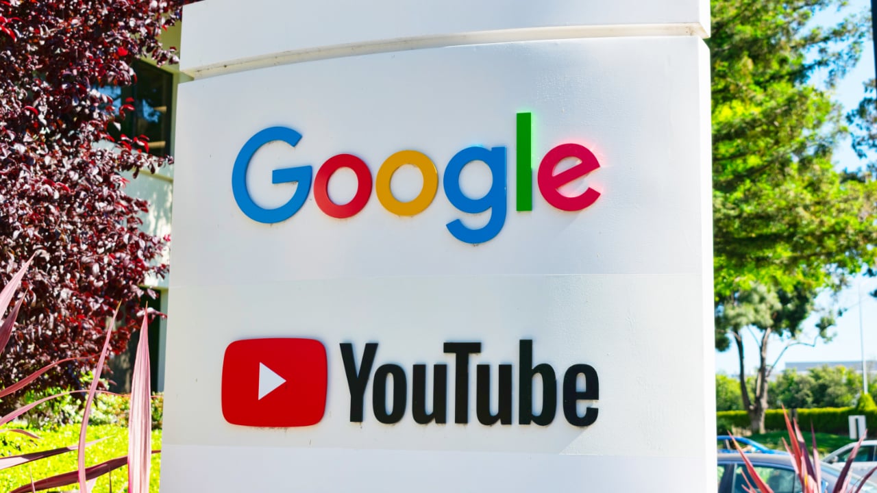 Steve Wozniak Sues Youtube and Google for Allowing Bitcoin Giveaway Scam — Youtube Denies Fault