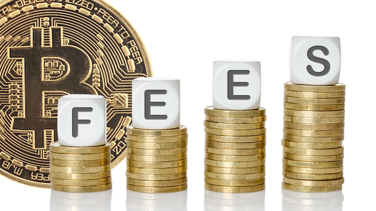 bitcoin transaction fees spike 350% in a month, as eth fees decline – markets and prices bitcoin news