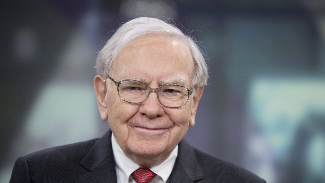 Warren Buffett’s Berkshire Hathaway Invests in Bitcoin-Friendly Nubank