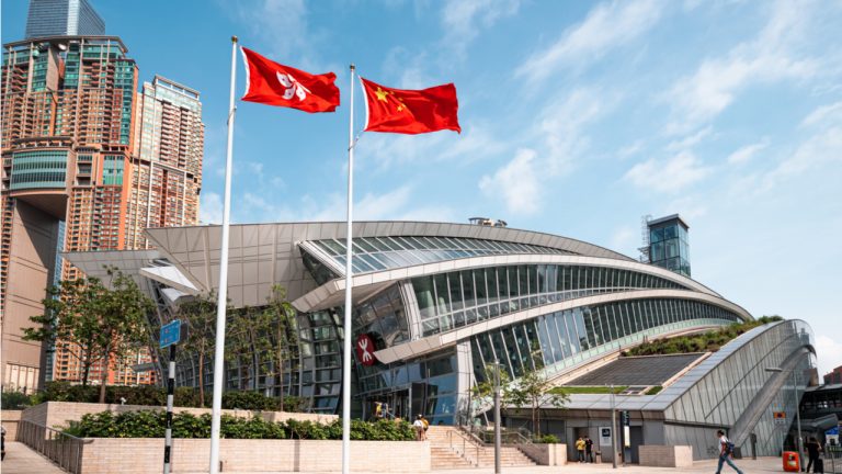 Hong Kong to Connect Digital Yuan With Domestic Payments System in Cross-Bord...