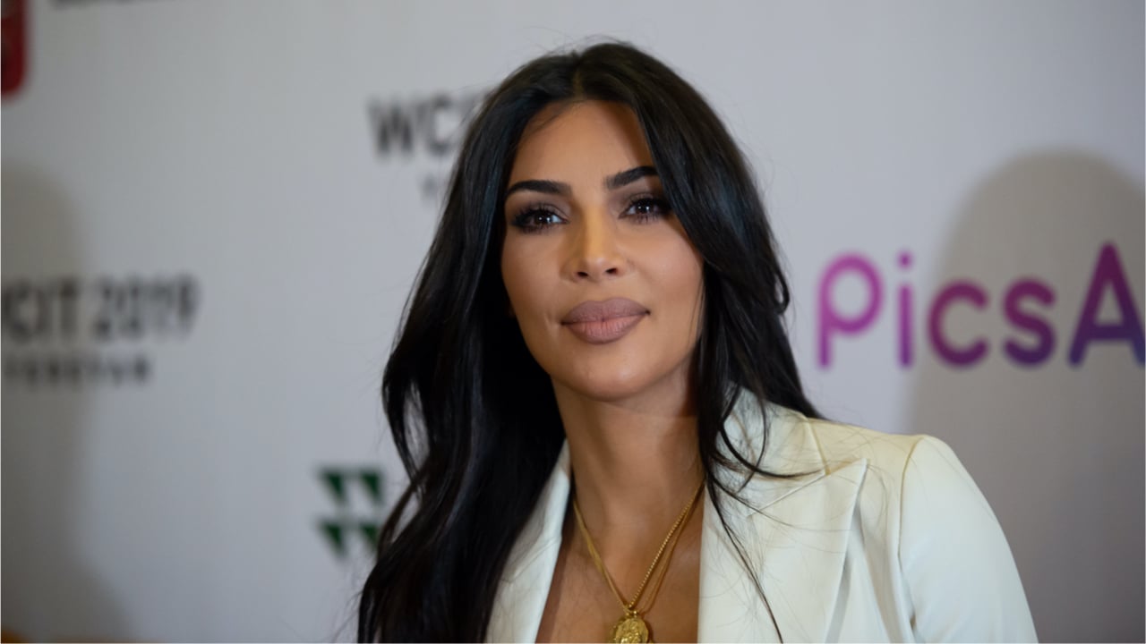 Kim Kardashian Shills Ethereum Max on Instagram, Media Questions Socialites Motive thumbnail