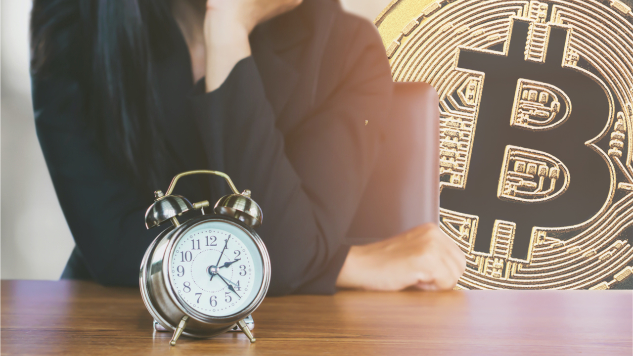 Analyst: 'Bitcoin Correction Very Similar to 2024 — BTC May Remain Stuck at $30K for a While'