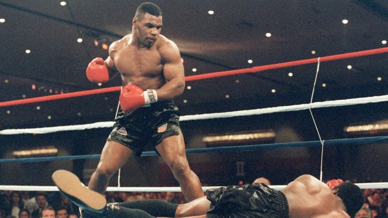 Former Heavyweight Boxing Champion Mike Tyson Asks Fans if They Prefer Bitcoin or Ethereum