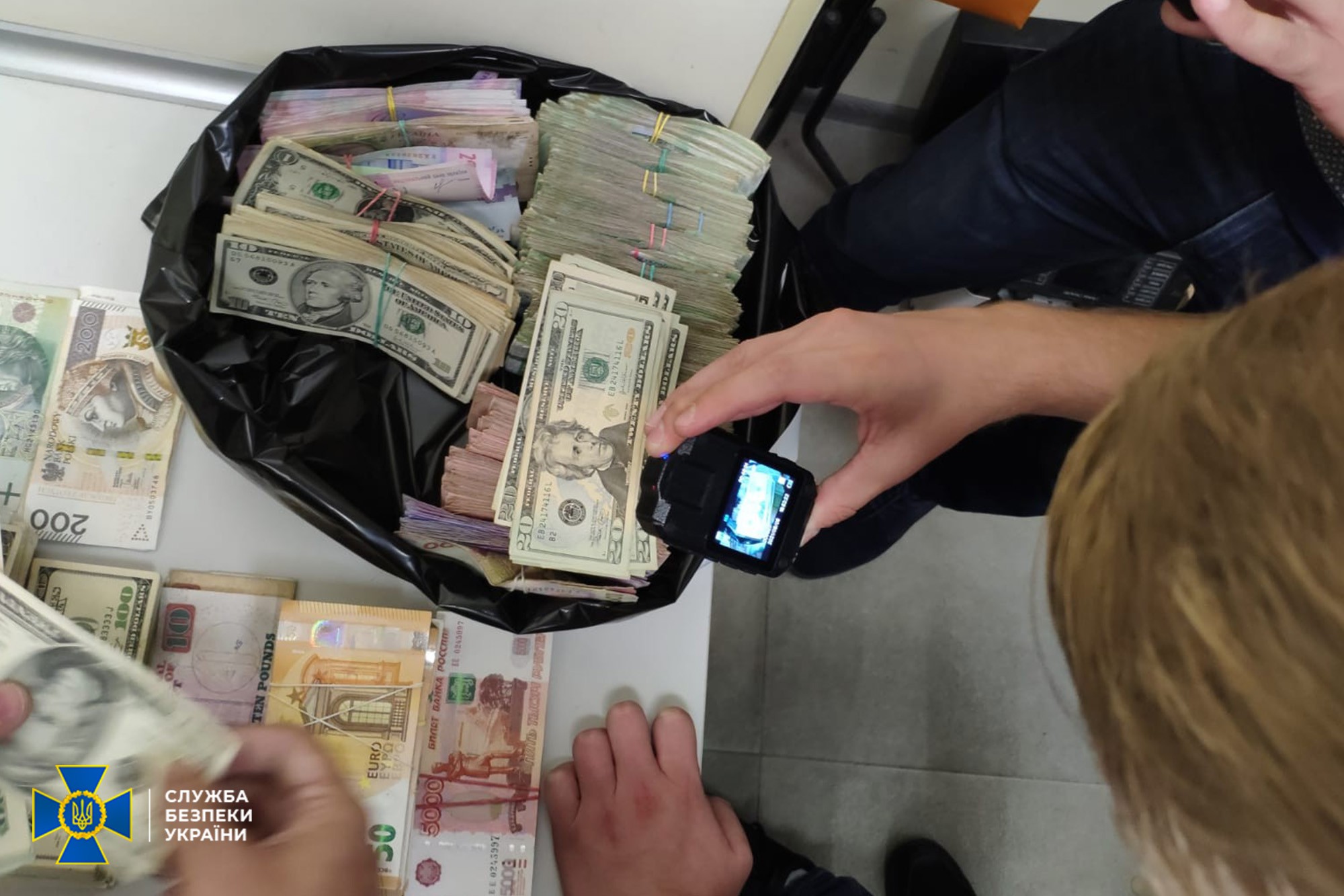 Ukraine Shuts Down Crypto Exchangers Sending Money to Russian Wallets
