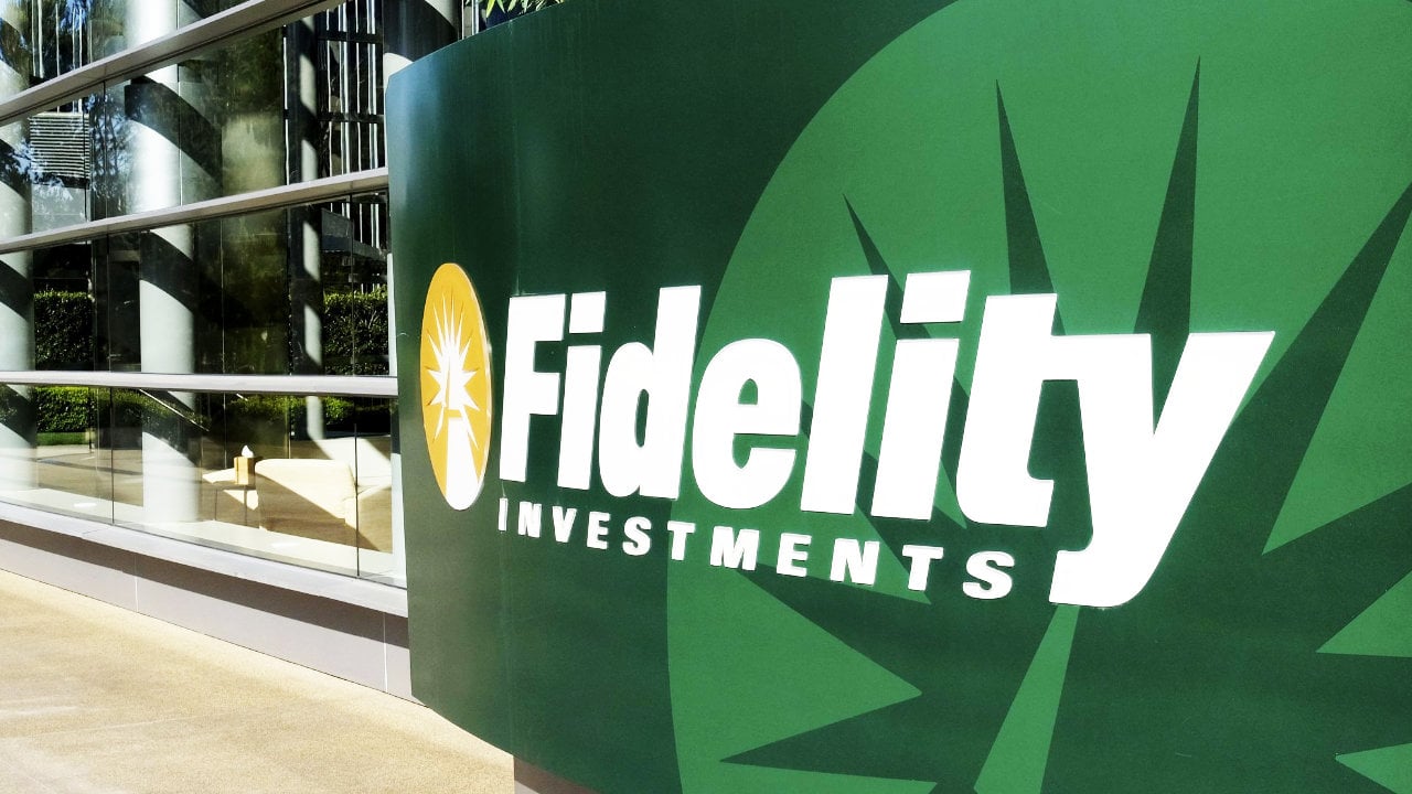 Fidelity Investments Engages With Regulators to Bring Crypto Assets Mainstream